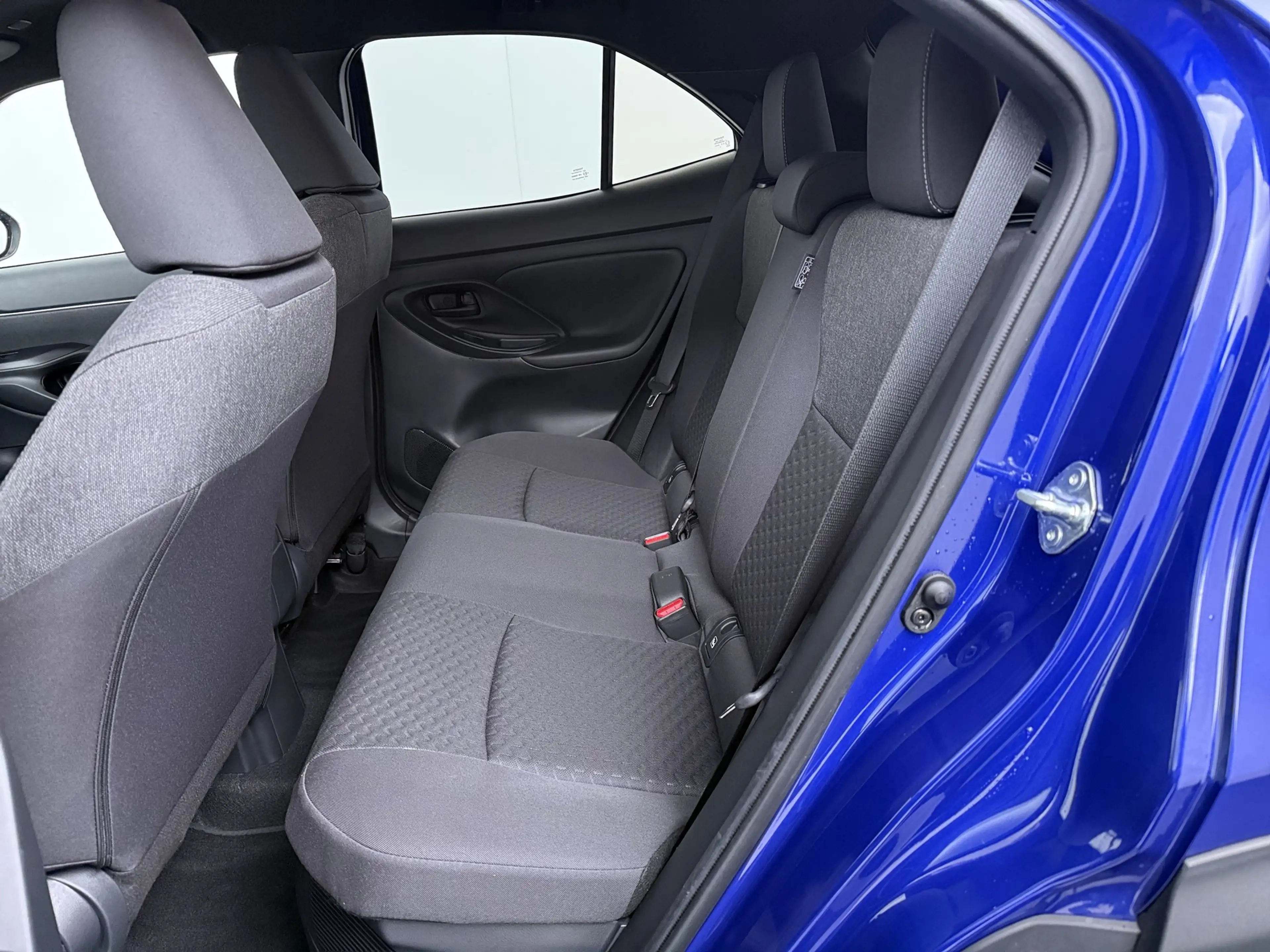 Toyota Yaris Cross 1.5 Hybrid 115 First Edition - Navigatie - Camera — photo 26