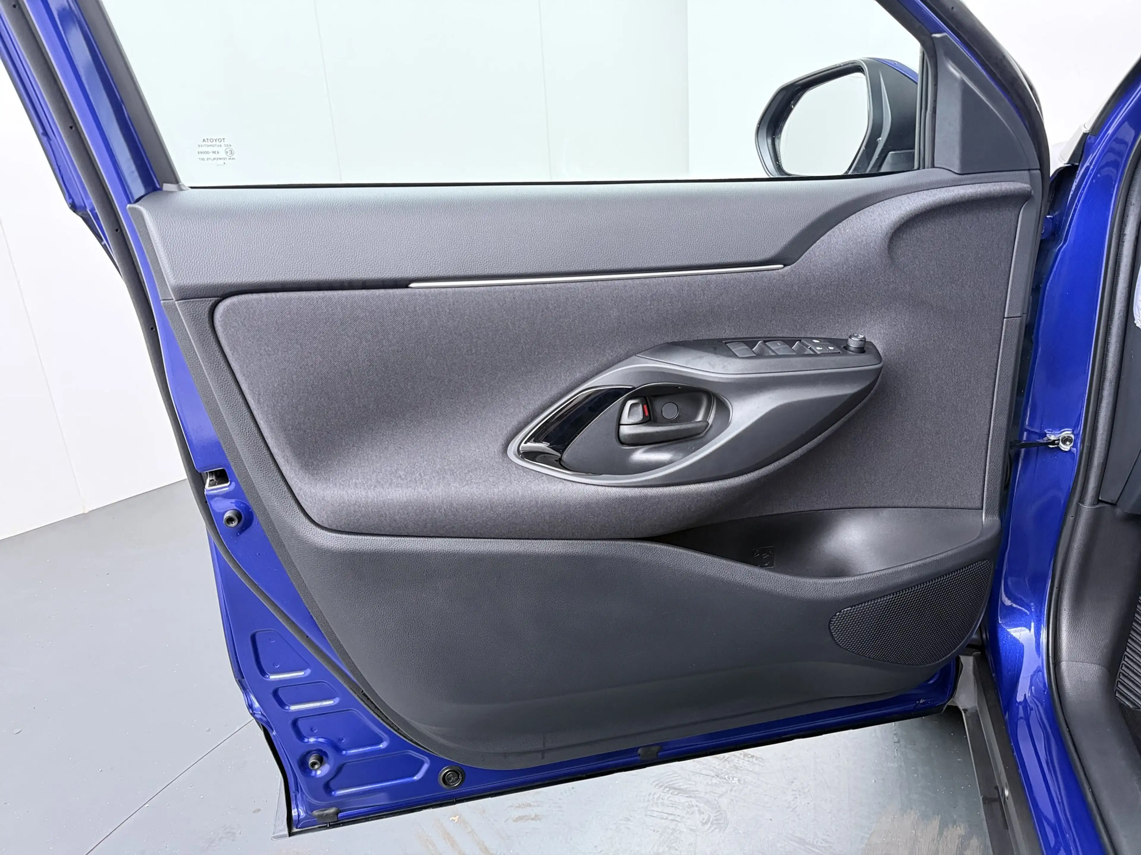 Toyota Yaris Cross 1.5 Hybrid 115 First Edition - Navigatie - Camera — photo 28
