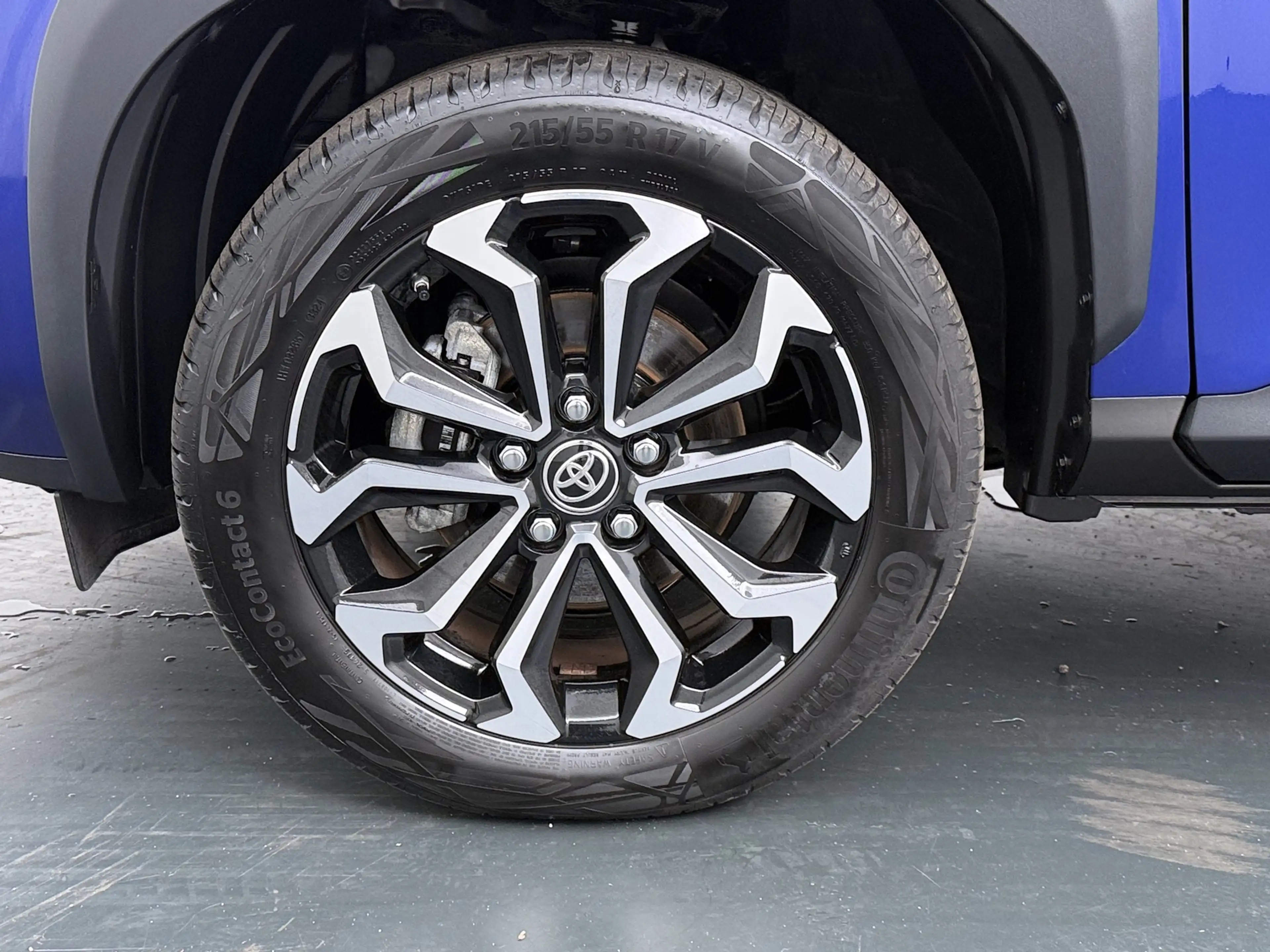 Toyota Yaris Cross 1.5 Hybrid 115 First Edition - Navigatie - Camera — photo 16