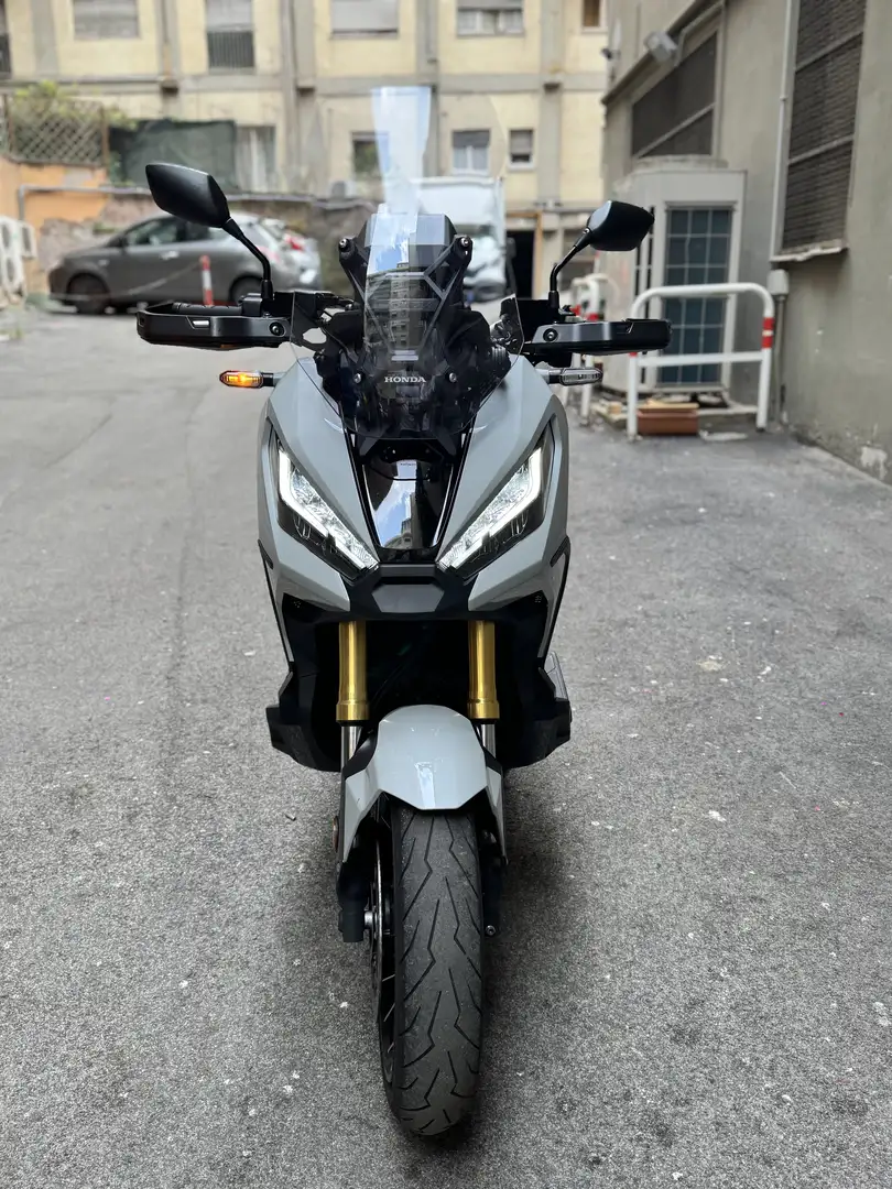 Honda X-ADV - 1