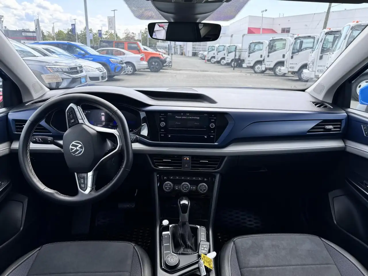 Volkswagen Taos снимка Volkswagen Taos