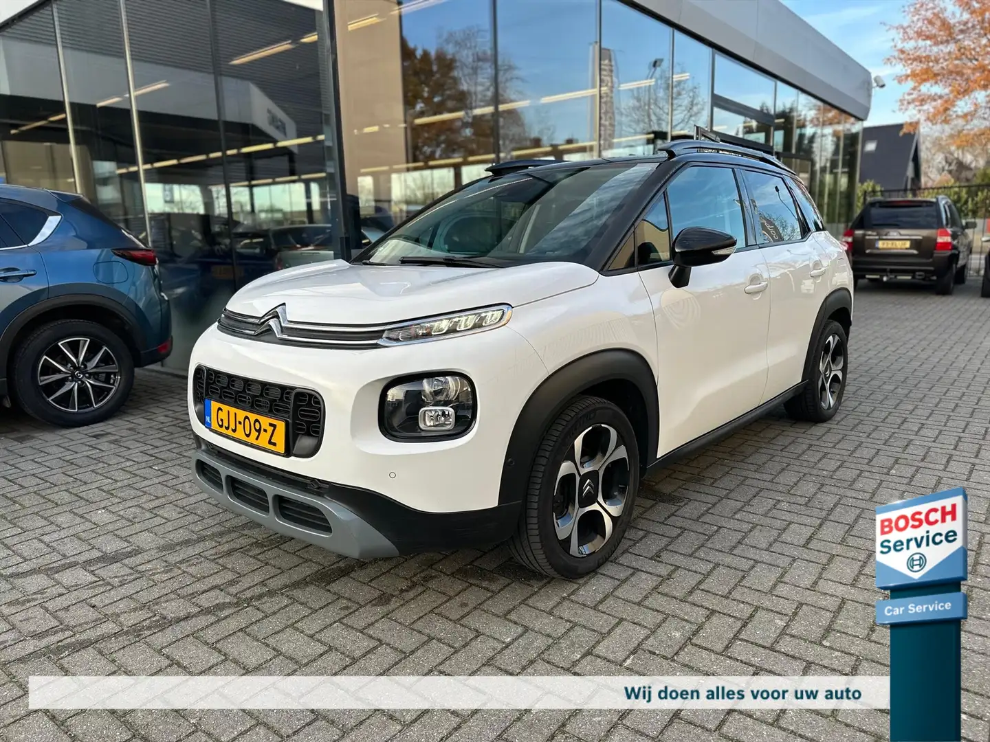 Citroen C3 Aircross 1.2 PureTech 110pk S Shine Business nieuwe distrib Wit - 1