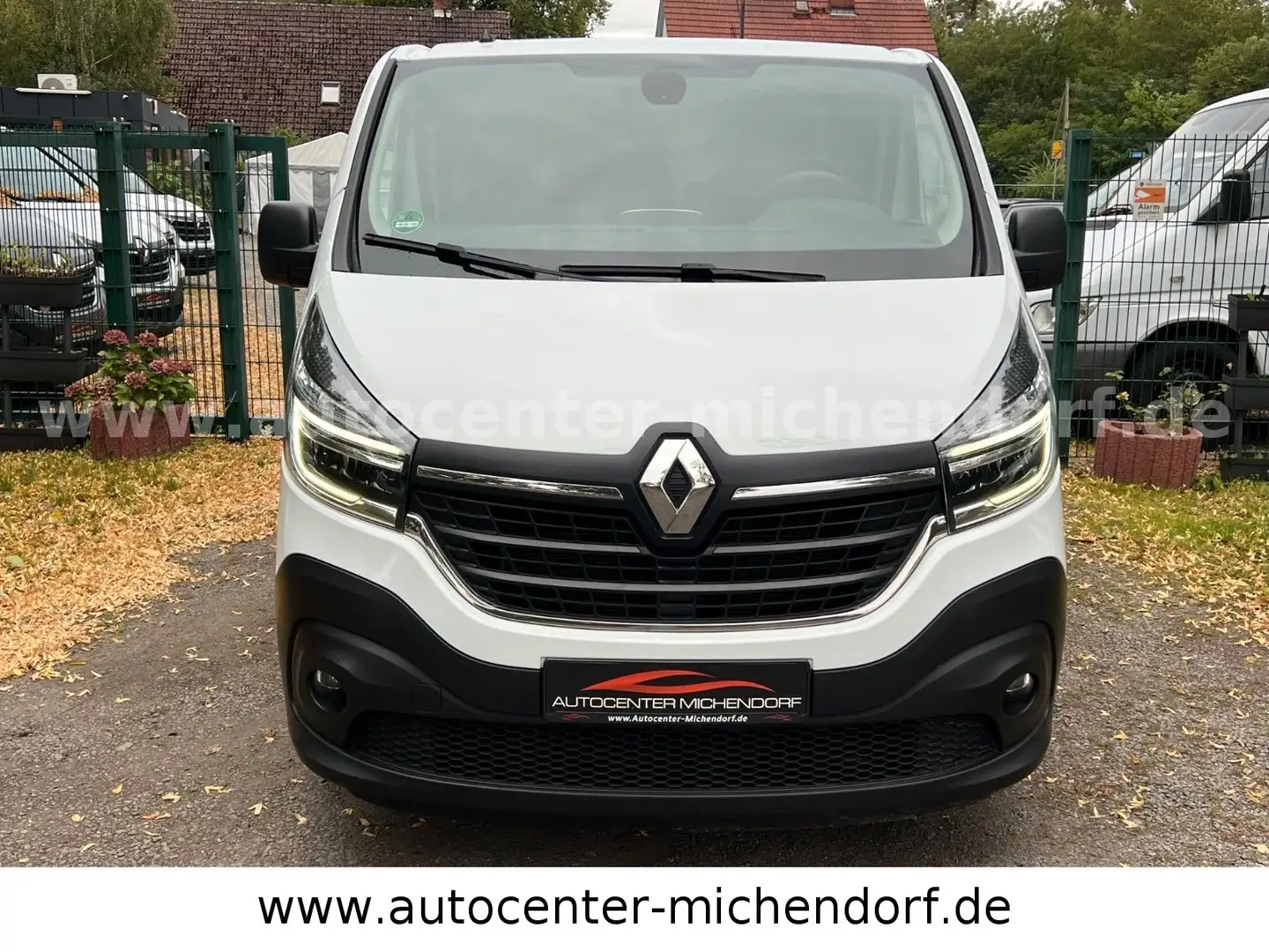 Renault Trafic Kasten L1H1 3,0t Komfort Weiß - 2
