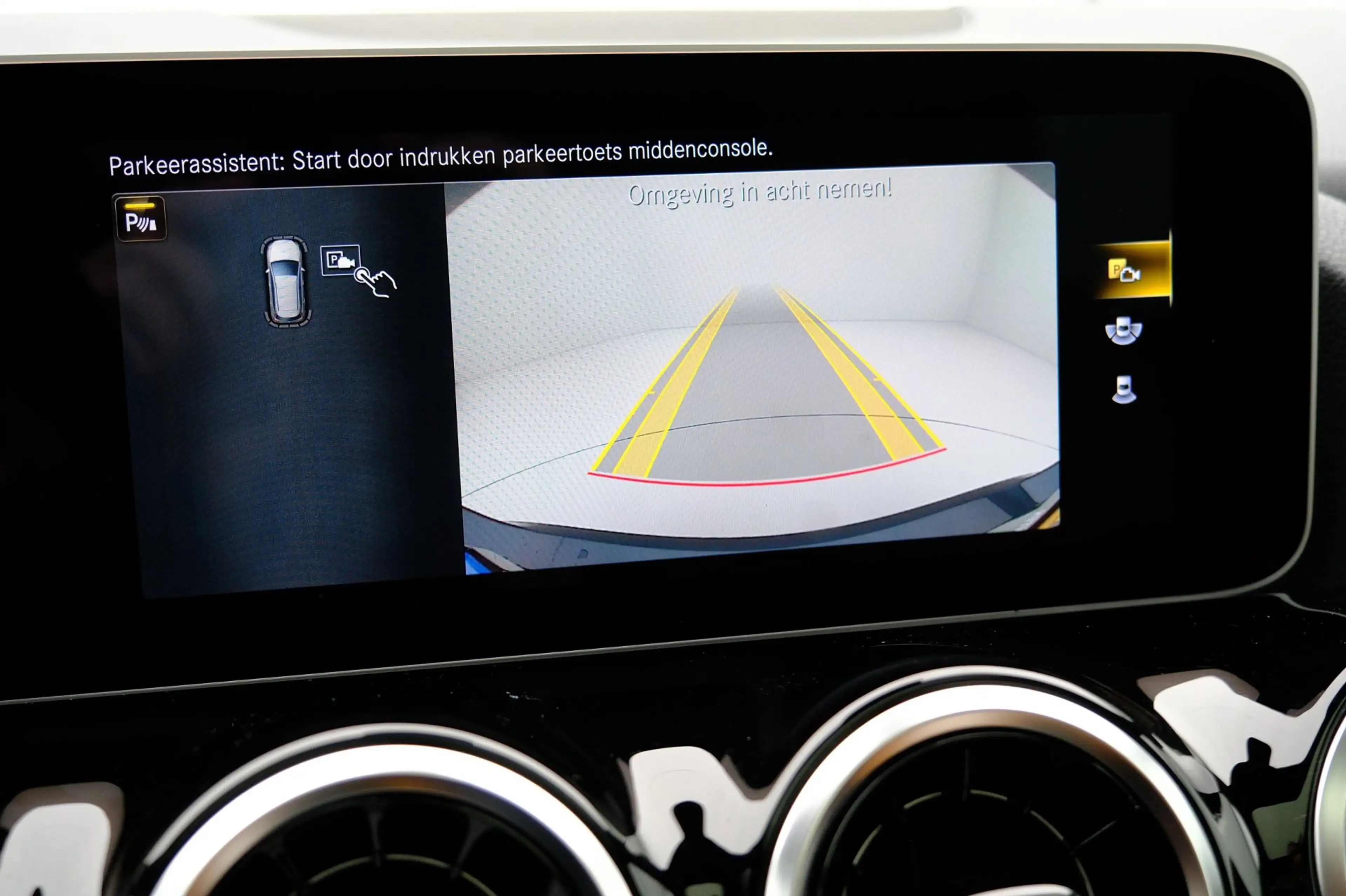 Mercedes-Benz B 180 Launch Edition Aut. 1e eig.|Pano|Clima|Leer|Cam|PD — photo 19