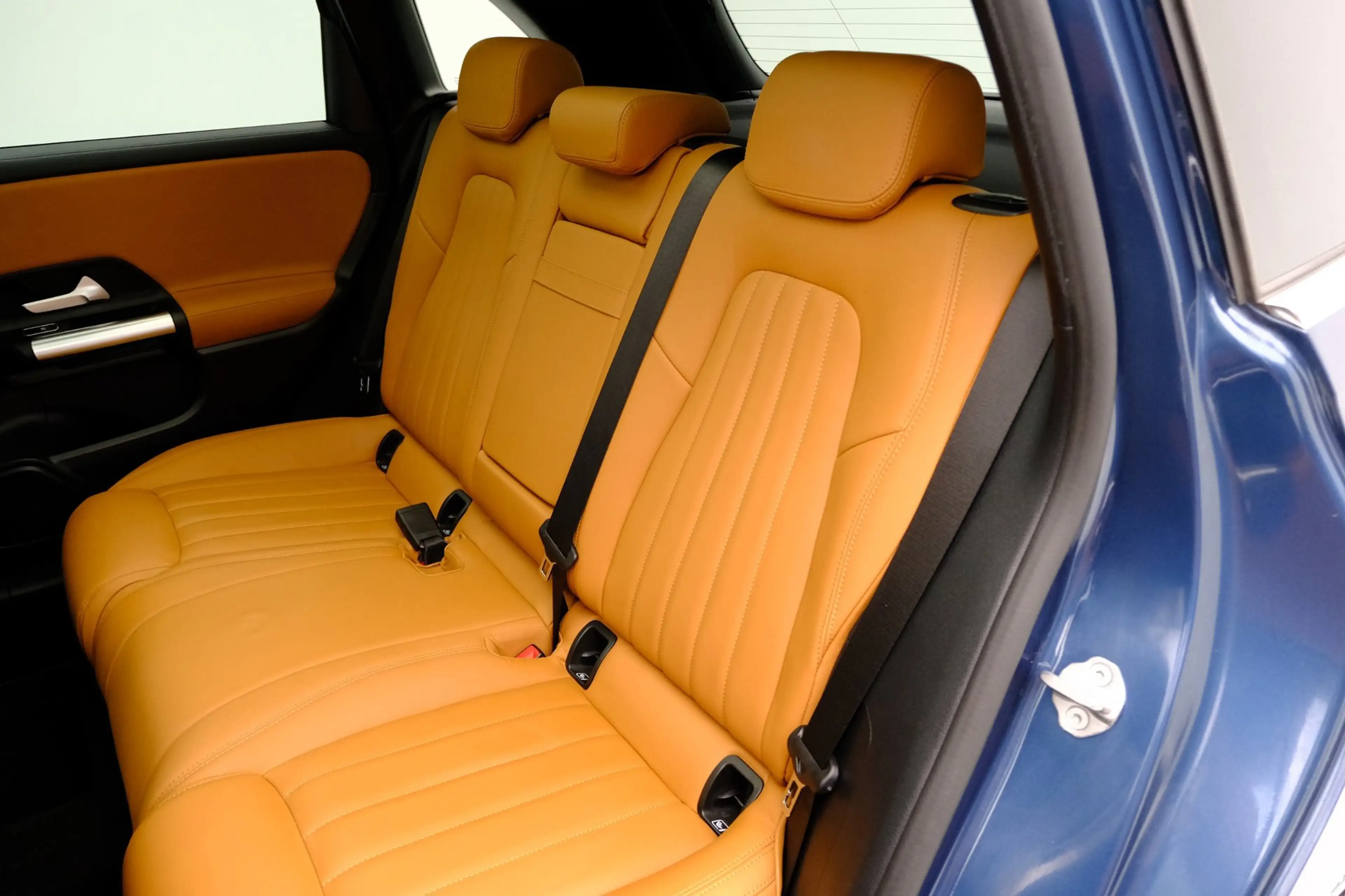Mercedes-Benz B 180 Launch Edition Aut. 1e eig.|Pano|Clima|Leer|Cam|PD — photo 33