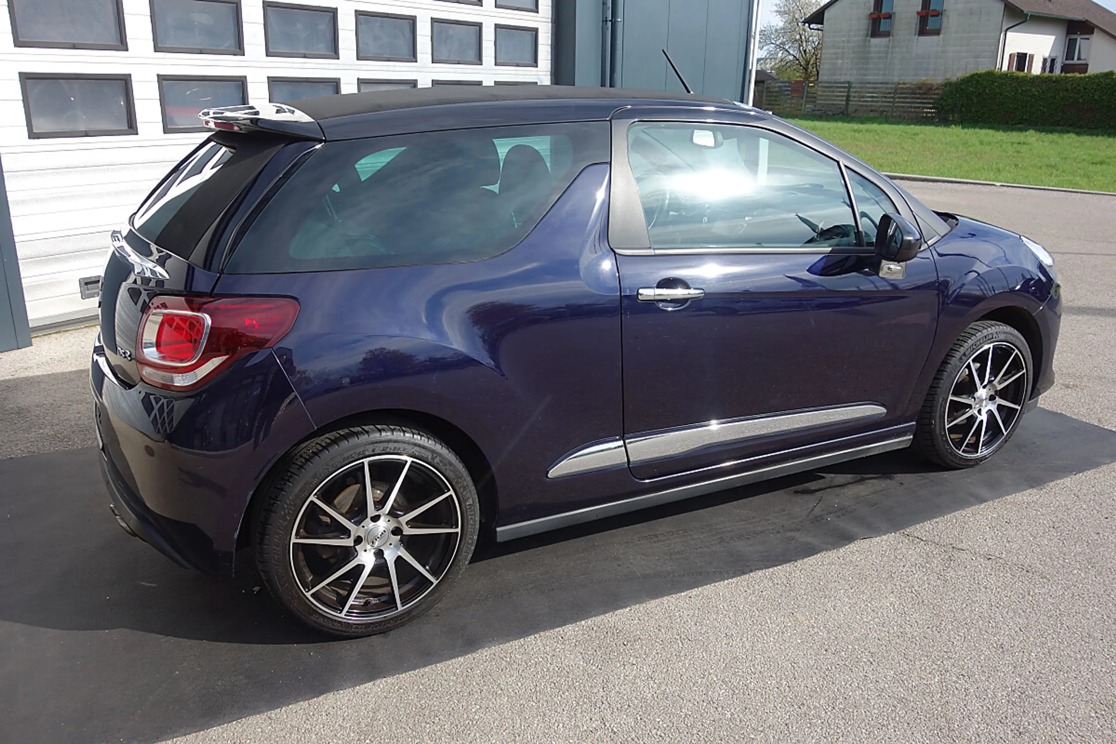 DS Automobiles DS 3 DS3 Cabrio PureTech 130 S&S Sport Chic — photo 7