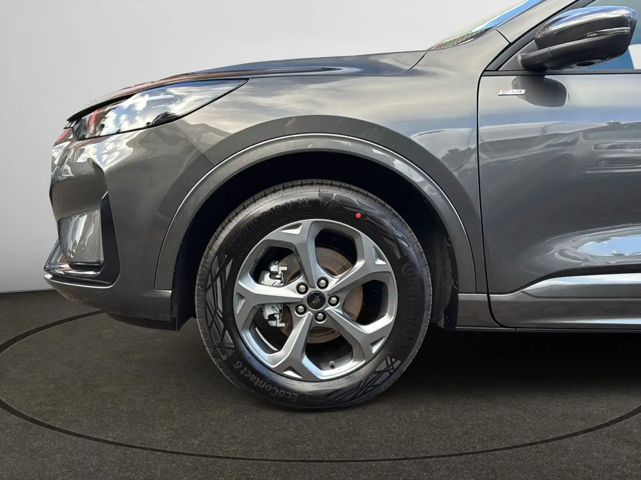 Ford Kuga FHEV ST-Line MAXTRIX LED 9