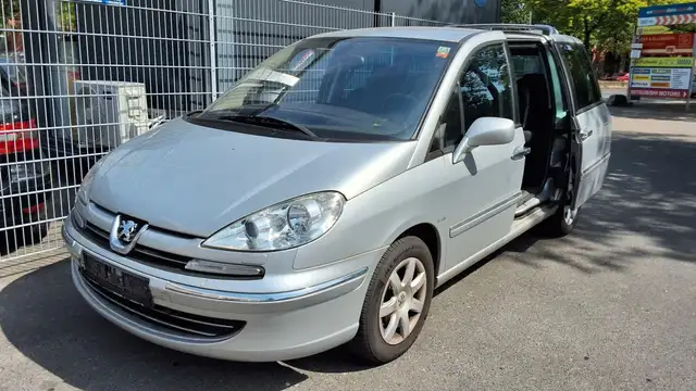 Peugeot 807 Platinum Pullman 6 Sitzer Leder Navi Automat
