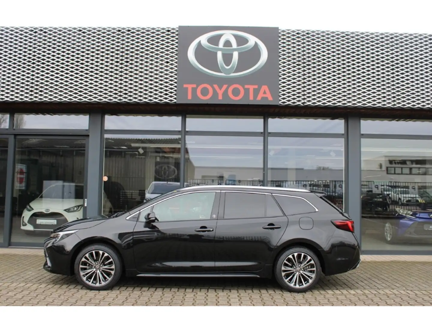 Toyota Corolla TS HYBRID TEAM D+TEC-P+11.000 KM !! Noir - 2