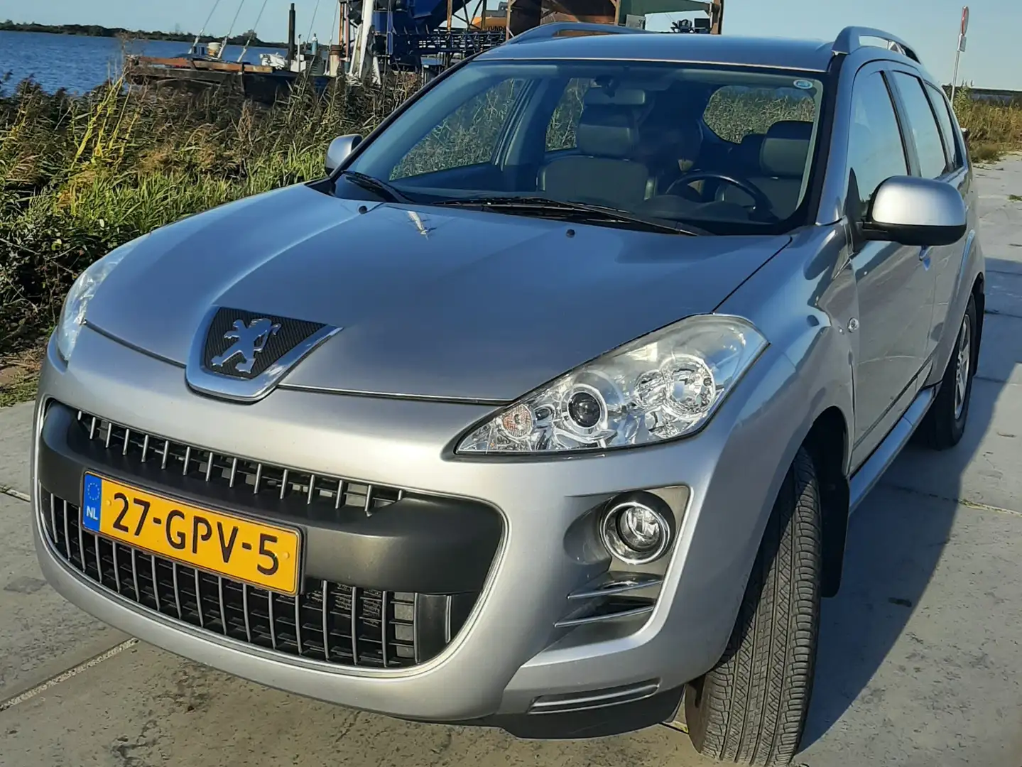 Peugeot 4007 2.4 ST 7p. Срібний - 1