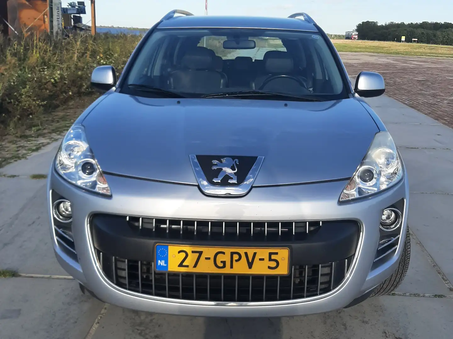 Peugeot 4007 2.4 ST 7p. Zilver - 2