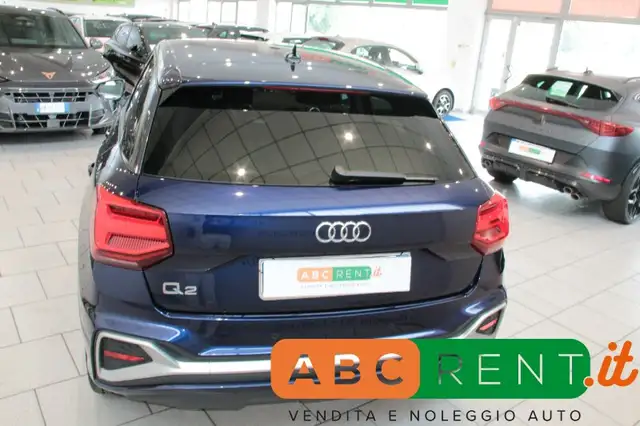 Audi Q2 view 6