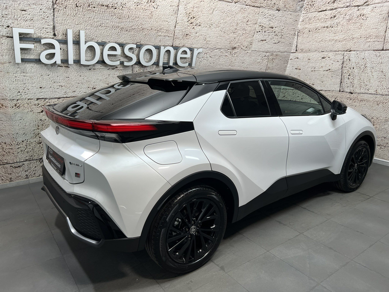 Toyota C-HR Plug-In Hybrid GR Sport "BARPREIS" — photo 5