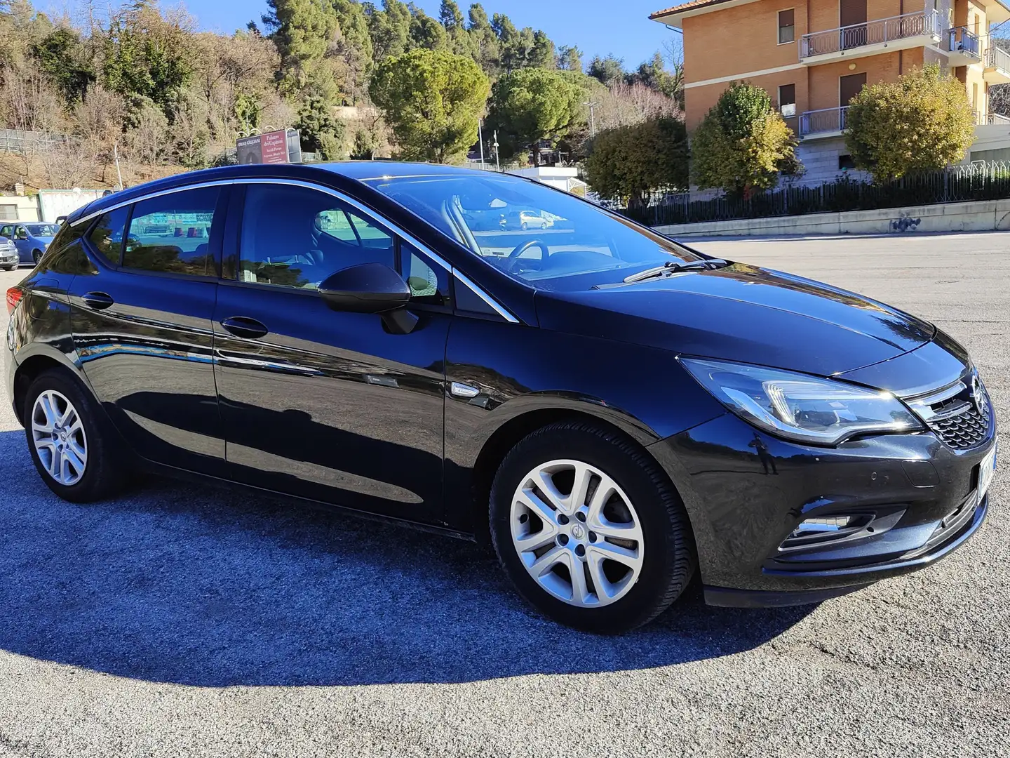 Opel Astra Astra 5p 1.6 cdti Business Nero - 1