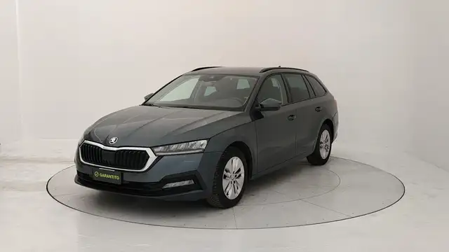 Skoda Octavia Wagon 2.0 tdi evo Executive 115cv dsg