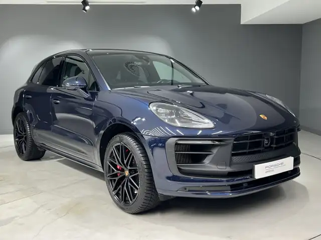 Porsche Macan view 7