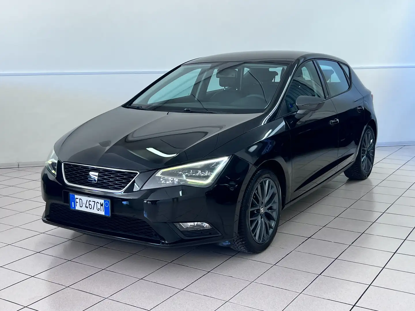 SEAT Leon LEON 1.4 TGI 5porte Connect METANO Nero - 1