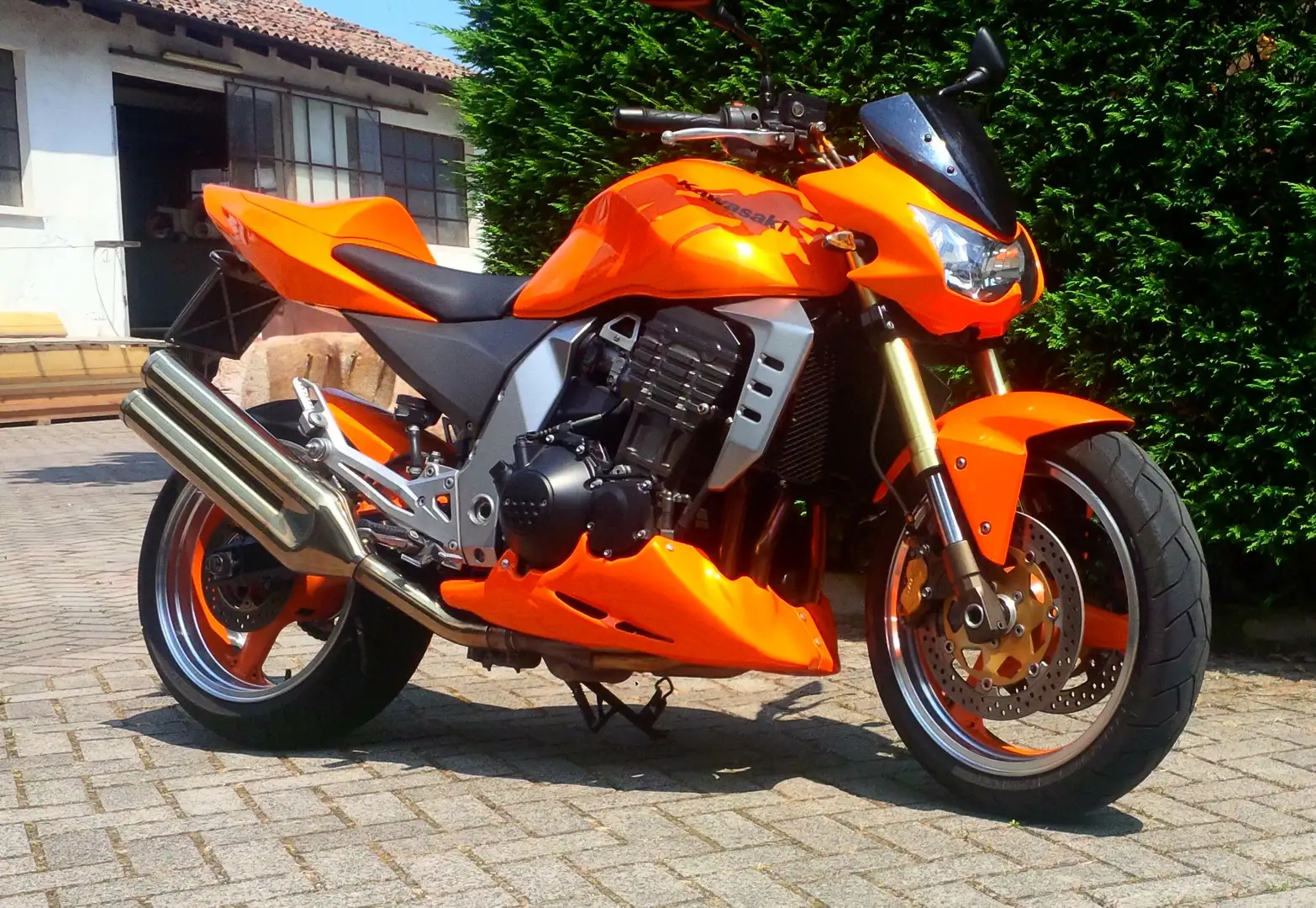 Kawasaki Z 1000 Arancione - 1