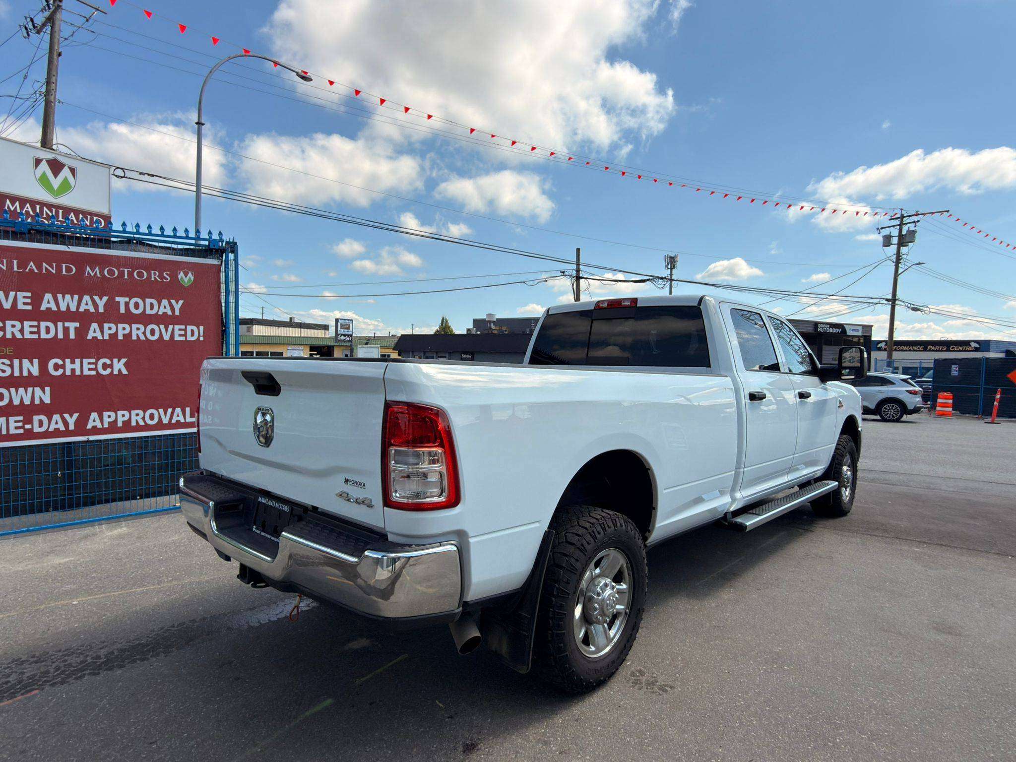 2023 RAM 2500 — view 5