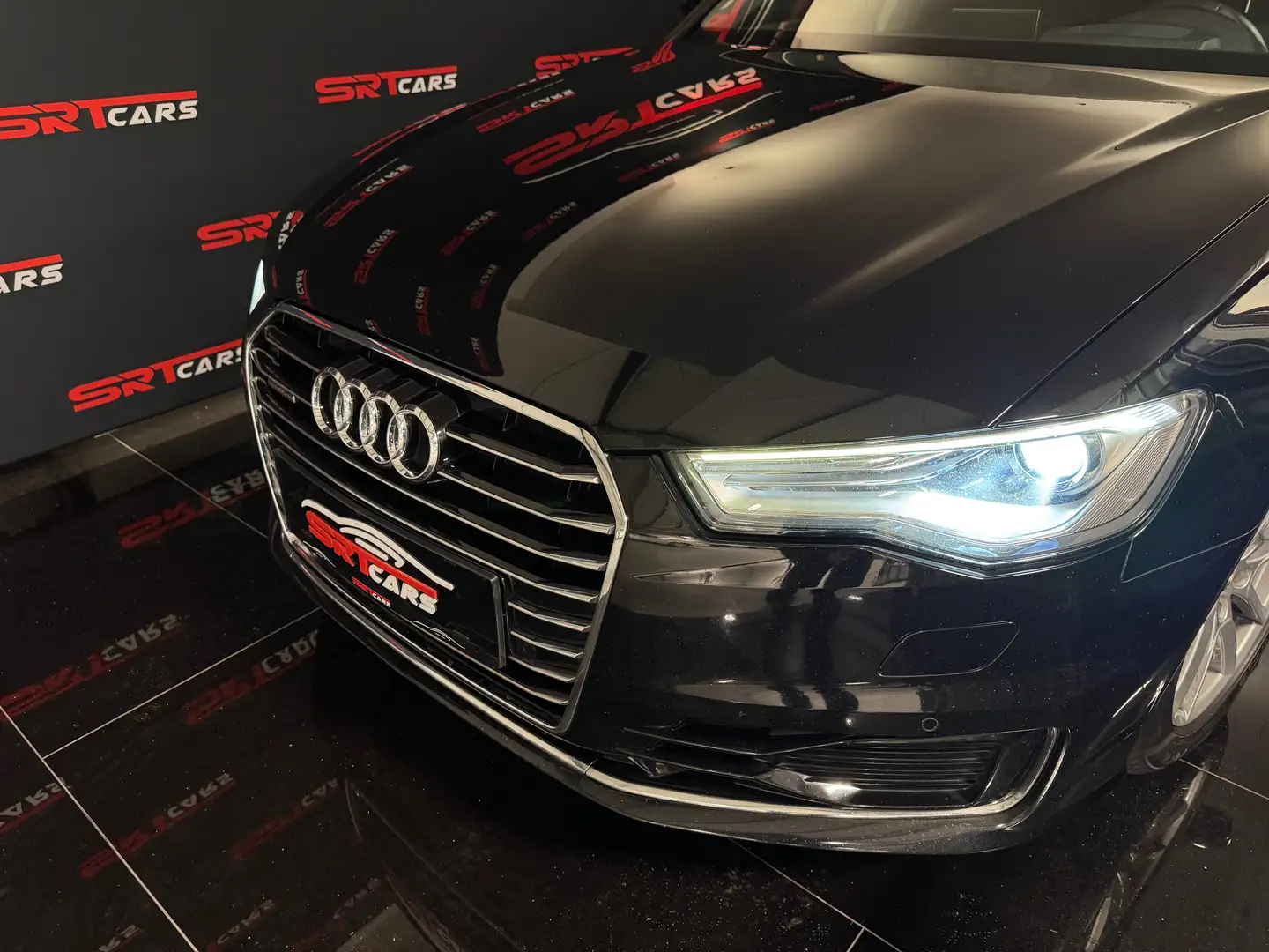 Audi A6 3.0 TDI quattro *Leder*Navi*Kamera*HeadUp*Panorama Schwarz - 2