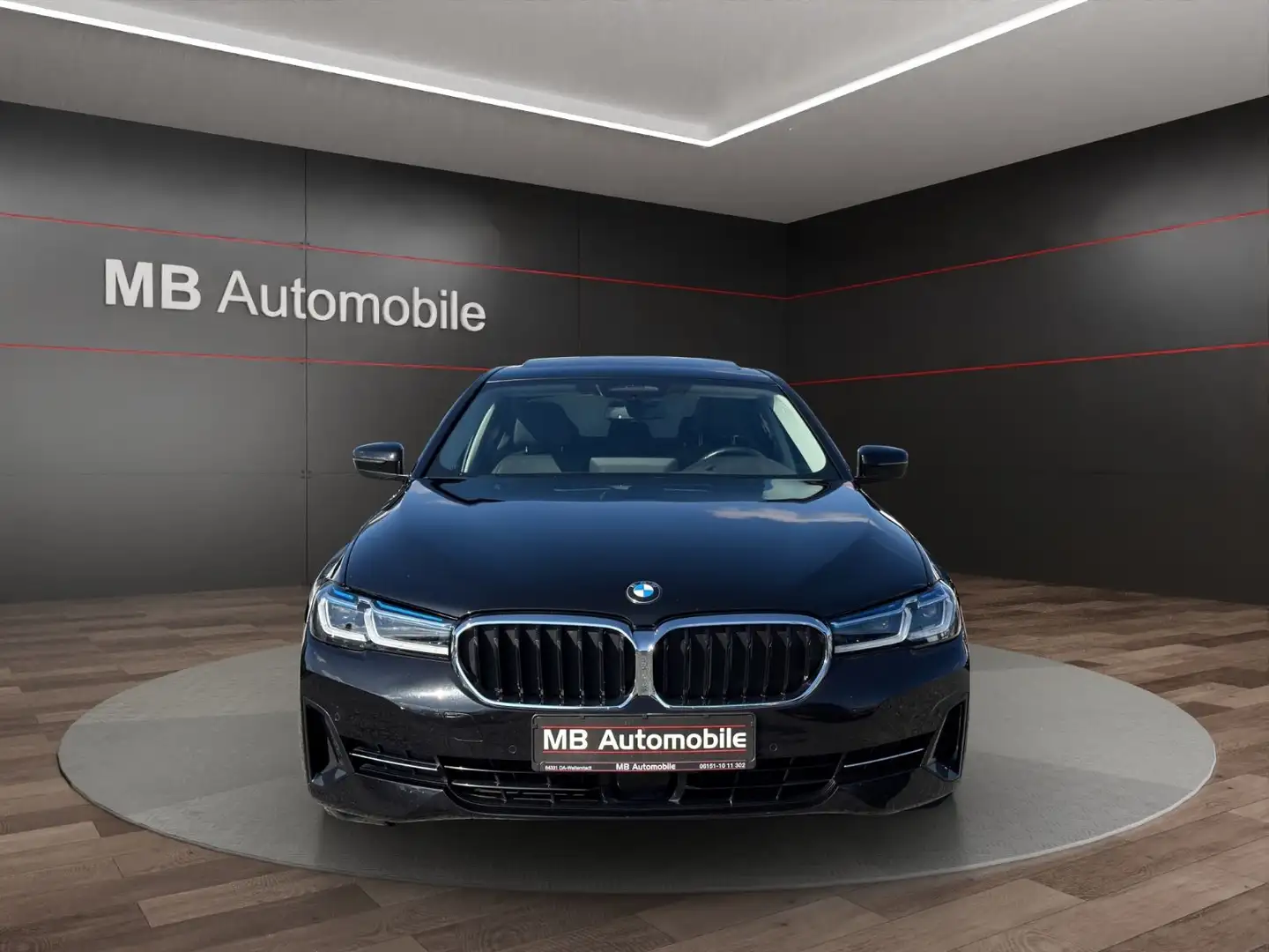 BMW 530 d Limo. GSD/HuD/Navi/LED/Leder/Sitzbelüf. Schwarz - 2