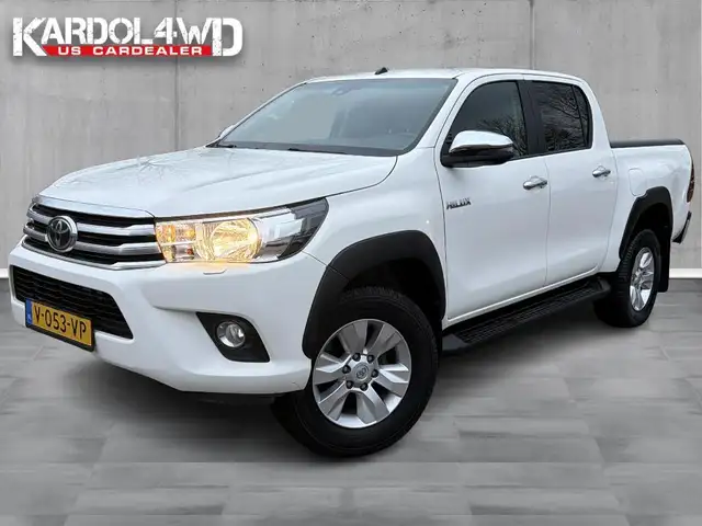 Toyota Hilux 2.4 D-4D-F Double Cab Professional | BE trekker |