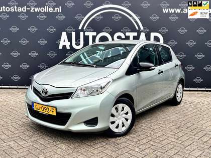 Toyota Yaris 1.3 VVT-i Comfort Airco / APK / NAP / Elck. Ramen