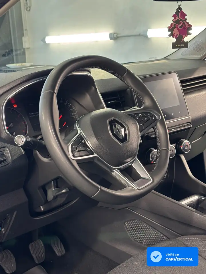 Renault Clio Citadine 3 portes — photo 8