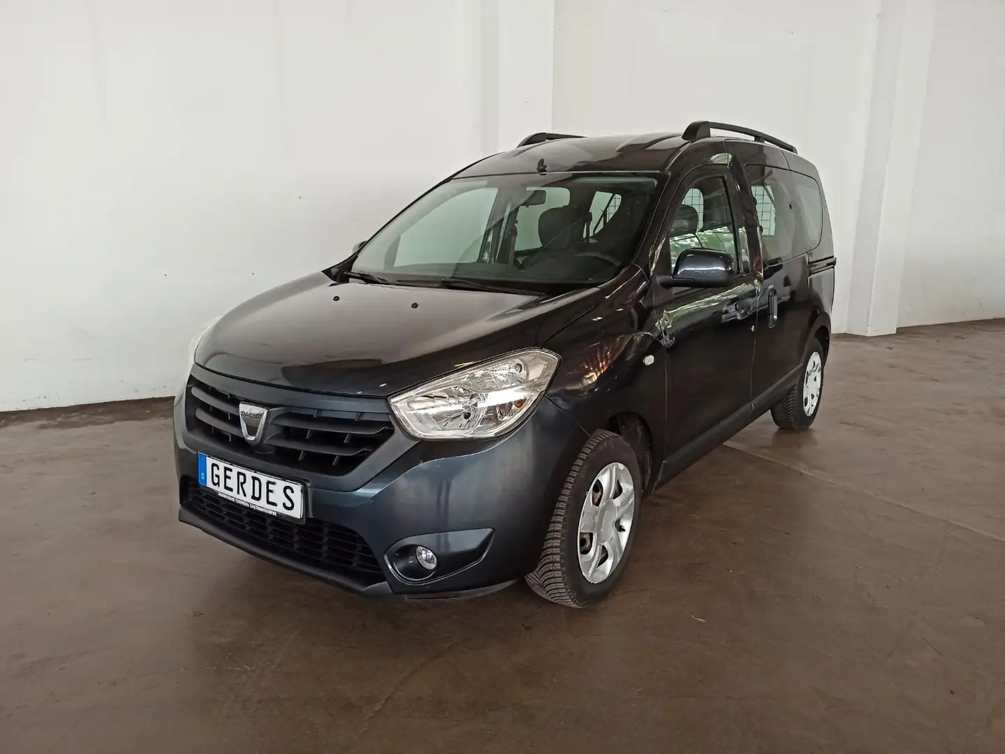 Dacia Dokker Ambiance SCe 100 Grau - 1