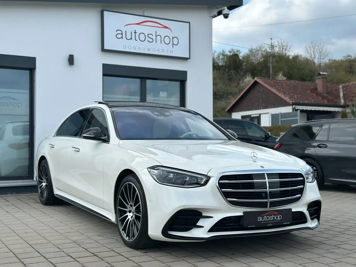 Mercedes-Benz S 580 e Long/Pano/Luft/Chauffeur/Burmester/360° Alb - 2