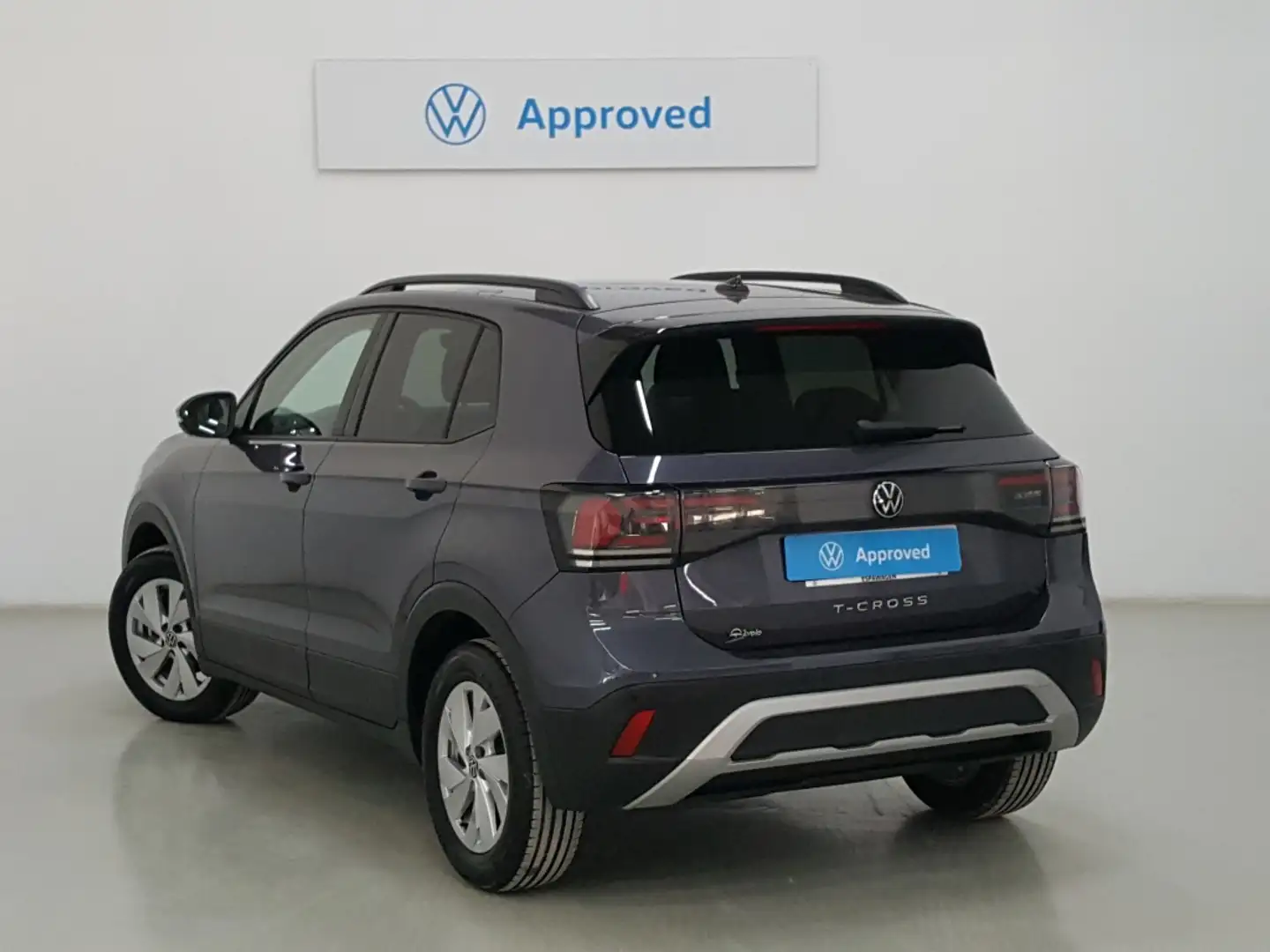Volkswagen T-Cross 1.0 TSI Life 85kW Aut. Gris - 2