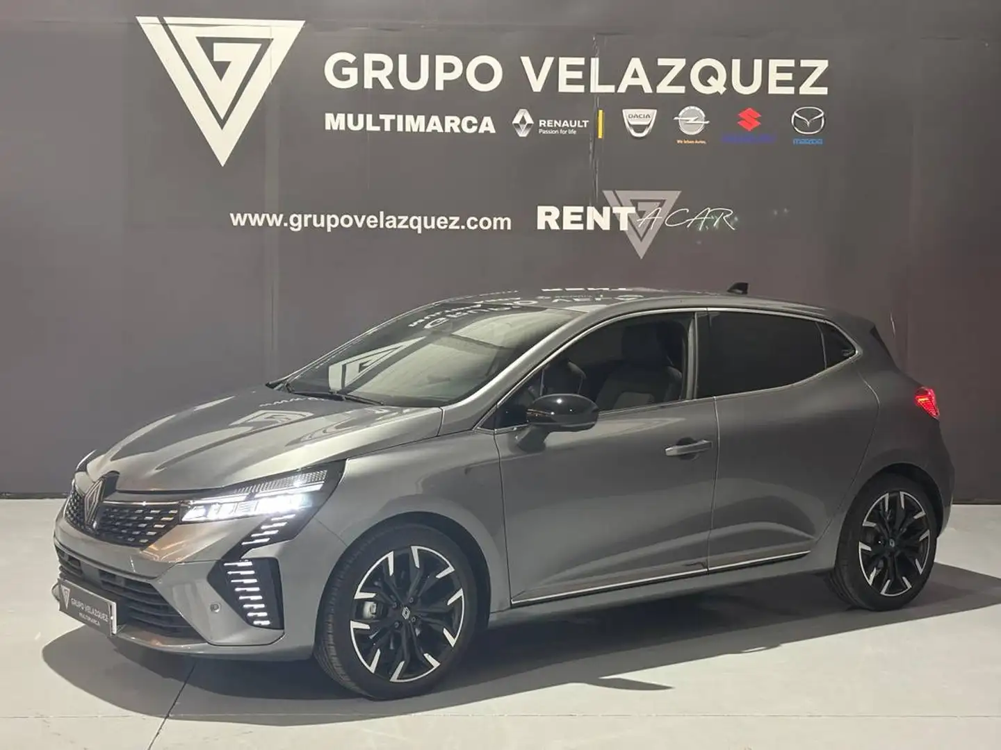Renault Clio E-TECH Full Hybrid Techno 105kW Gris - 1