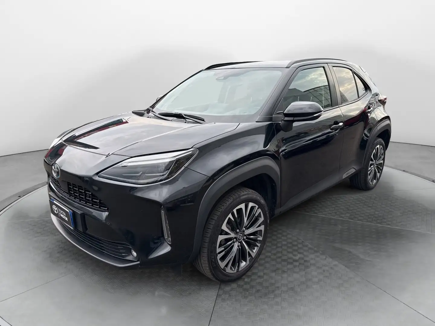 Toyota Yaris Cross Yaris Cross 1.5 Hybrid 5p. E-CVT AWD-i Lounge - 1