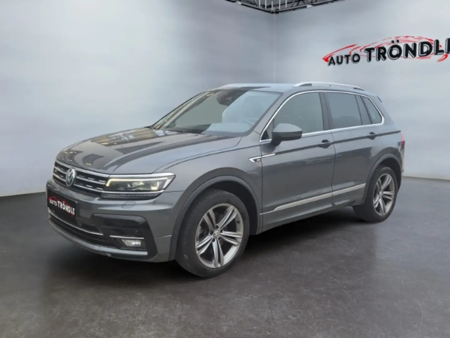 Volkswagen Tiguan 2.0 TDI DSG 4Motion Highline R-Line +AHK Grau - 1