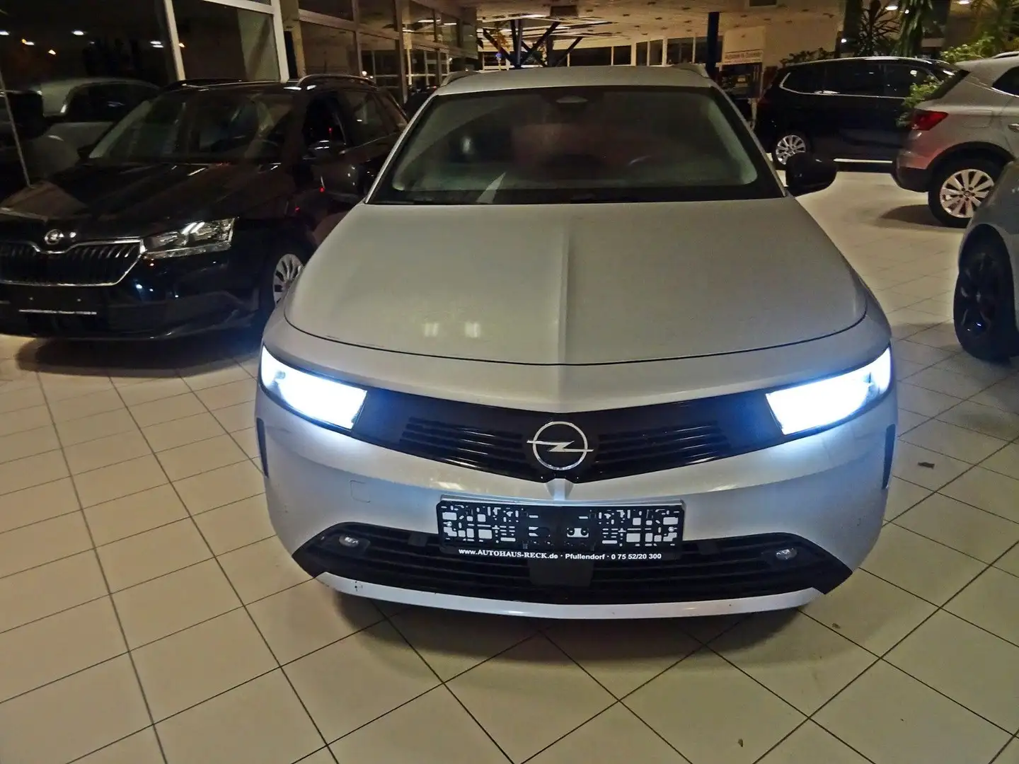 Opel Astra L Sports Tourer Business Elegance AHK Silber - 2