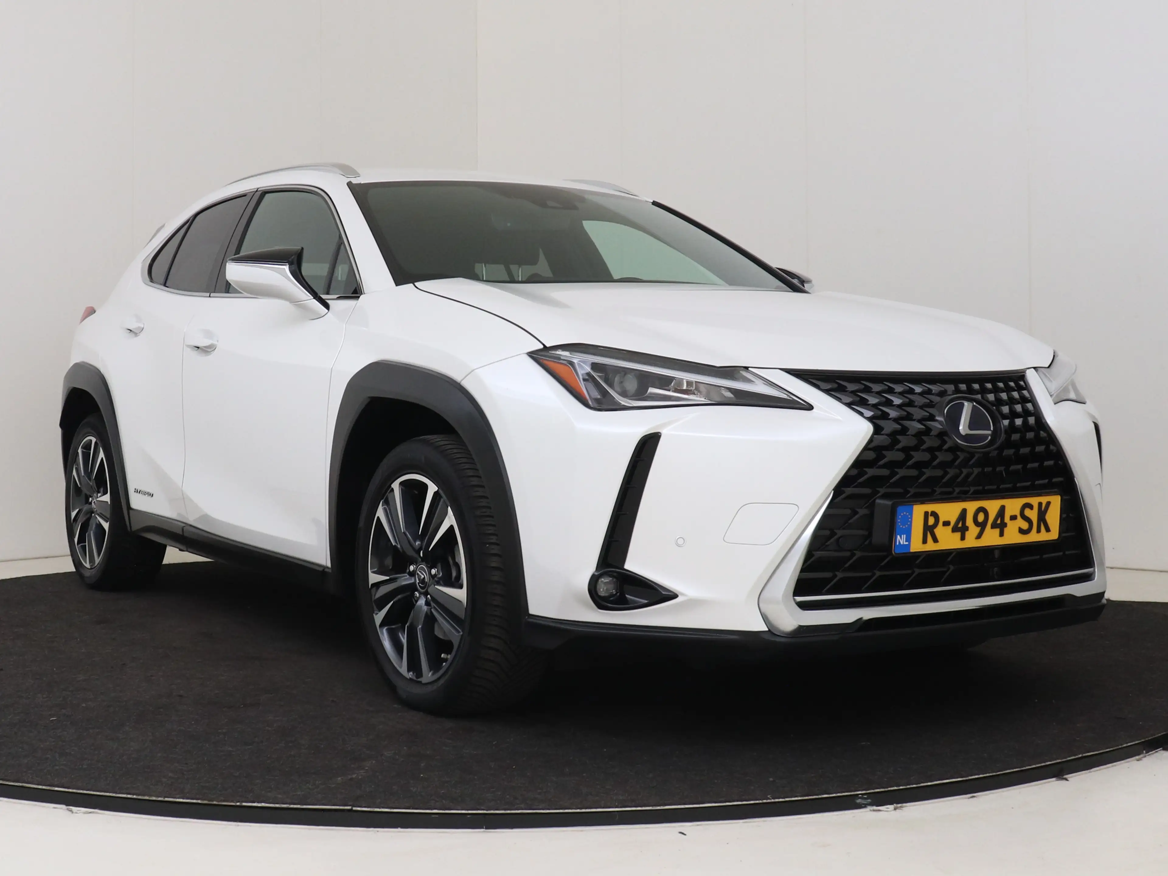 Lexus UX 250h Preference Line | Premium uitgevoerd | Dealeronder — photo 12