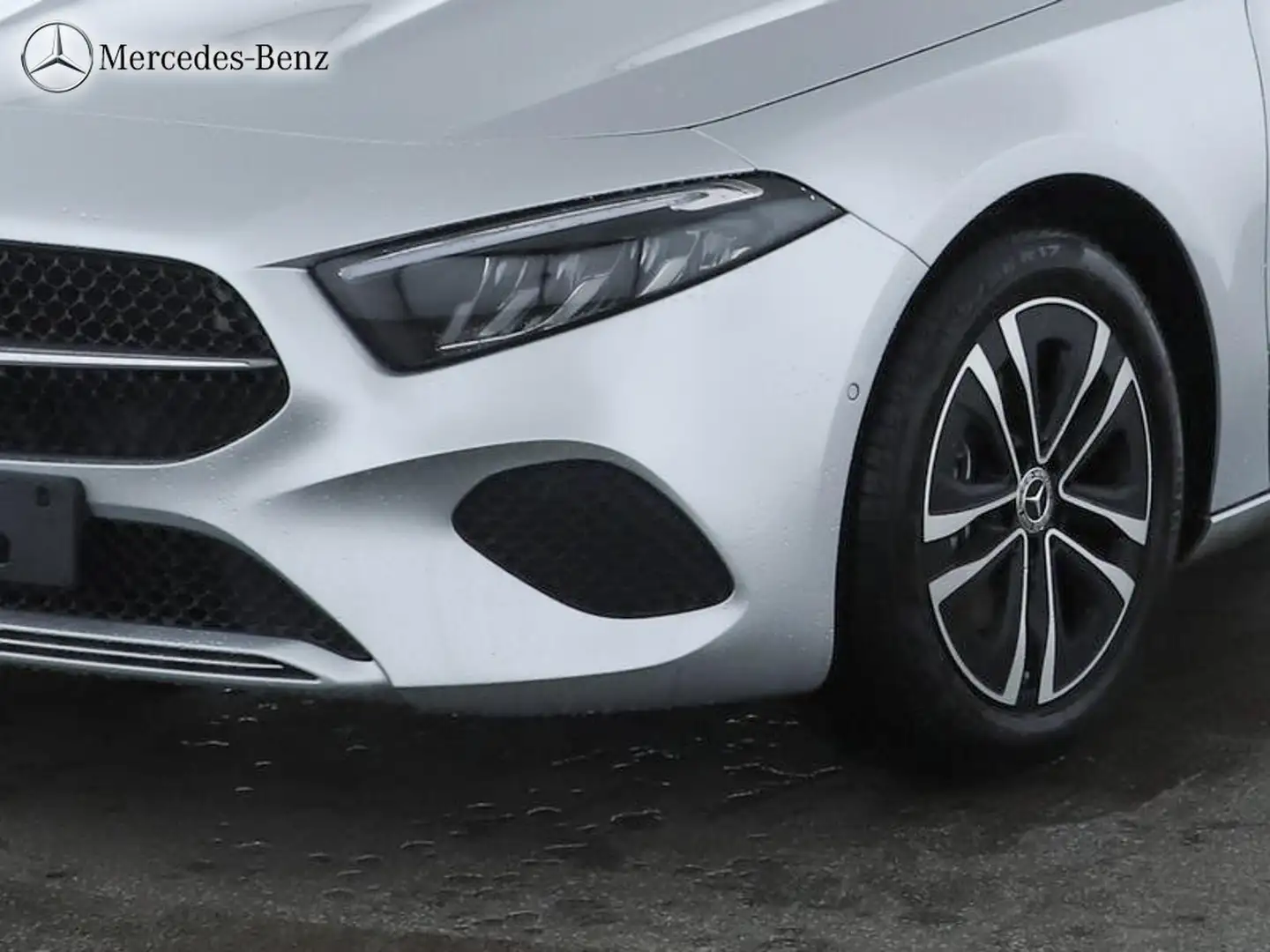 Mercedes-Benz A 180 Kompaktlimousine Progressive MBUX+RüKam Silber - 2