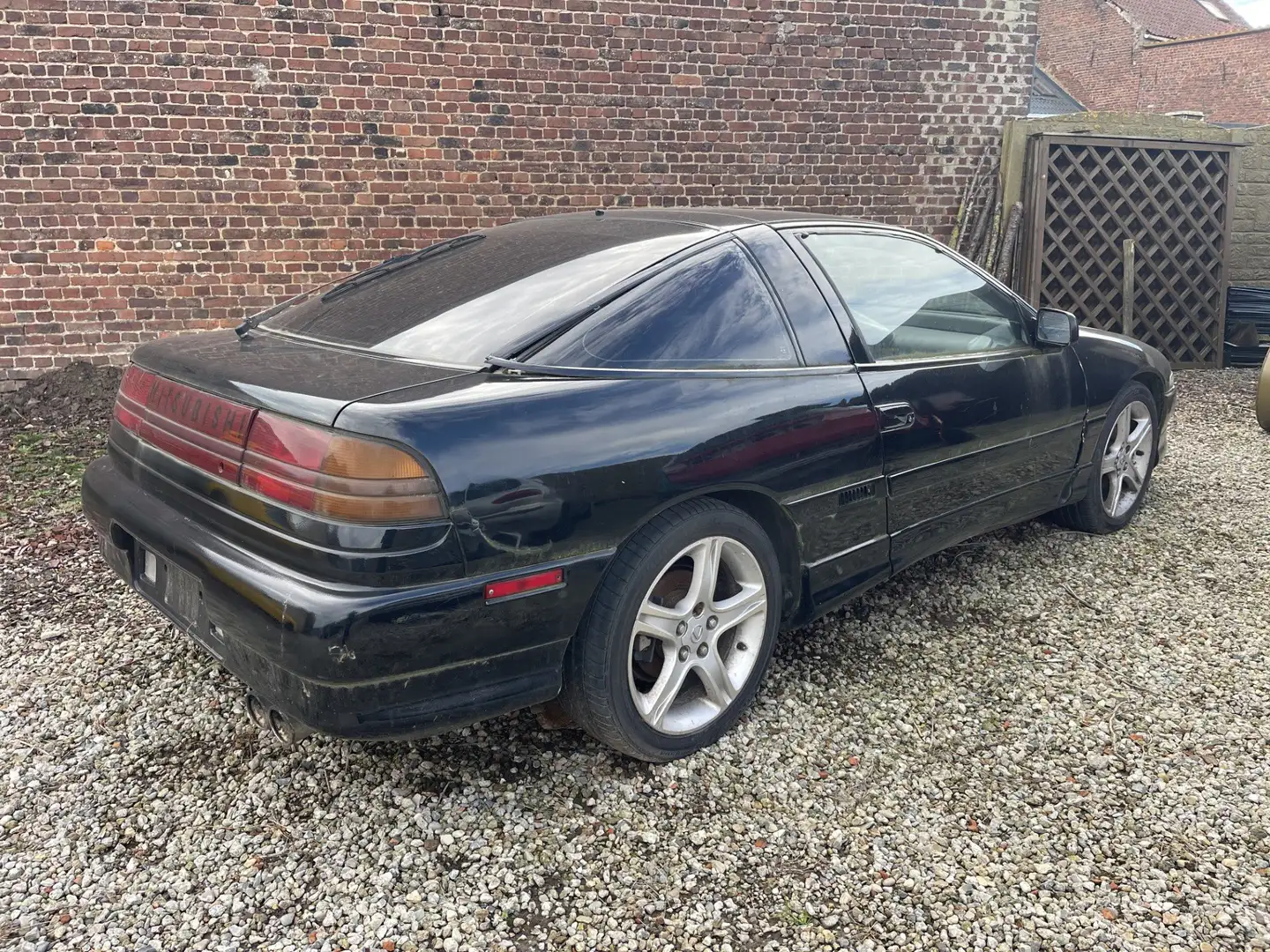 Mitsubishi Eclipse Schwarz - 2