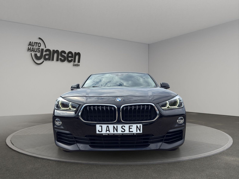 BMW X2 sDrive18i Advantage +AHK+Kamera+Navi — photo 2