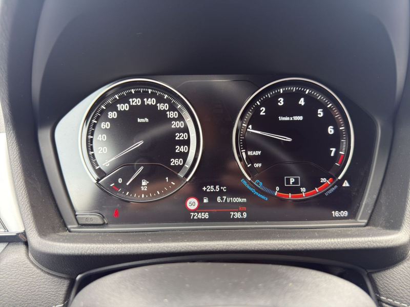 BMW X2 sDrive18i Advantage +AHK+Kamera+Navi — photo 11