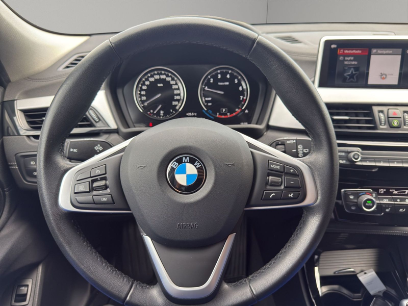 BMW X2 sDrive18i Advantage +AHK+Kamera+Navi — photo 10
