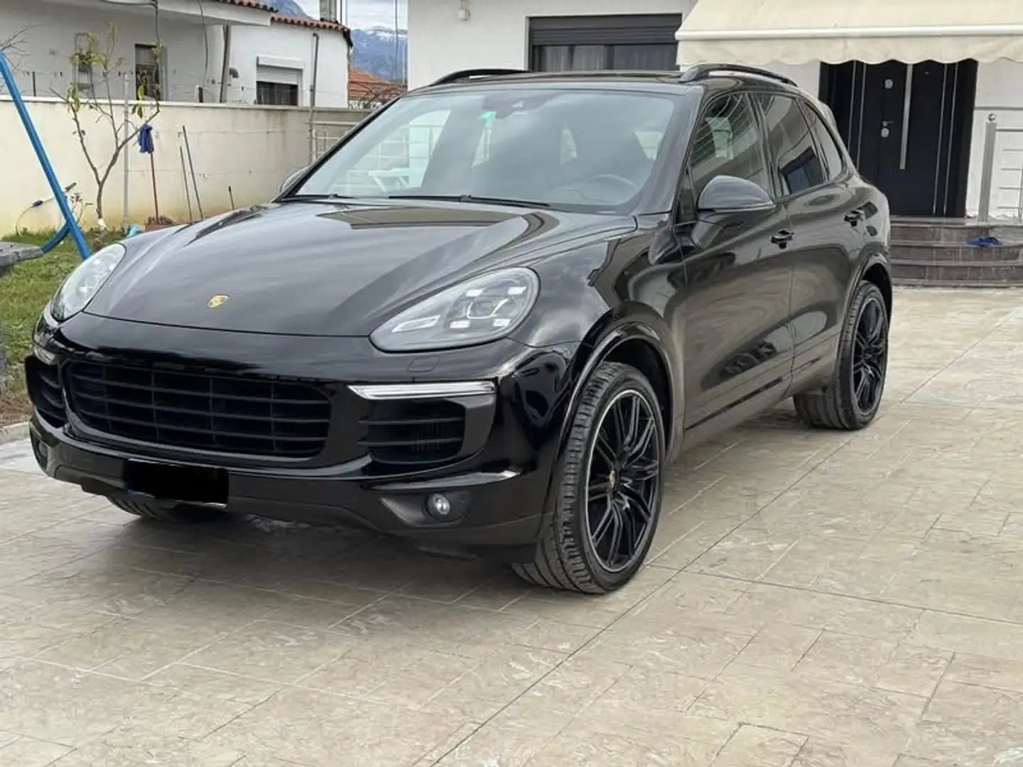 Porsche Cayenne Diesel Platinum Edition - 1