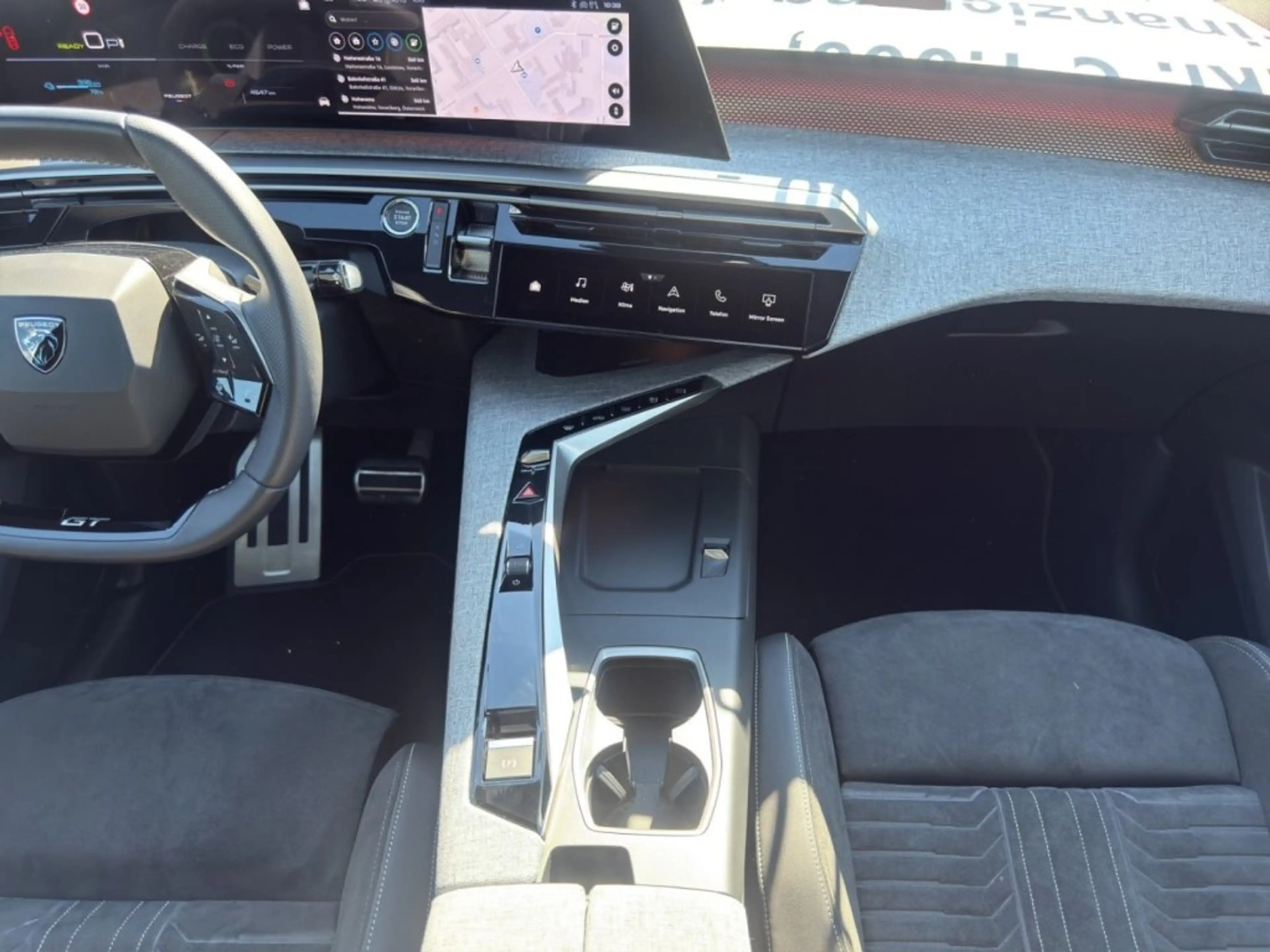 Peugeot 3008 E-3008 Dual-Elektromotor 325 AWD - Batterie 73 kWh — photo 10