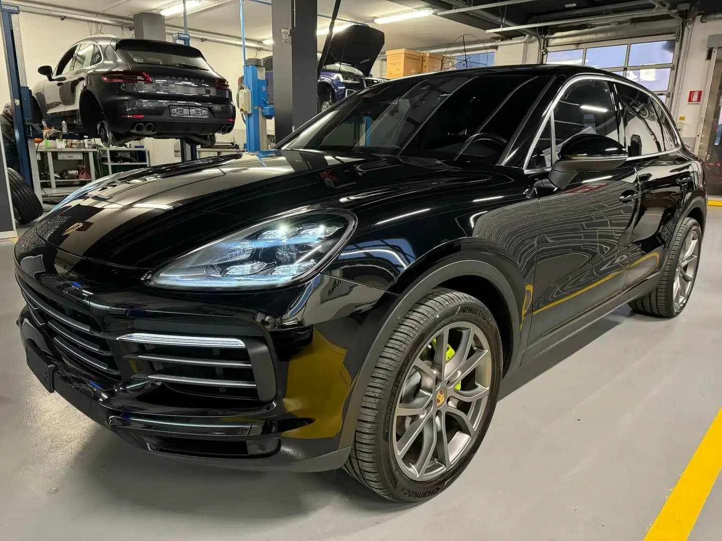 Porsche Cayenne E-Hybrid 462cv 340kw Nero - 1
