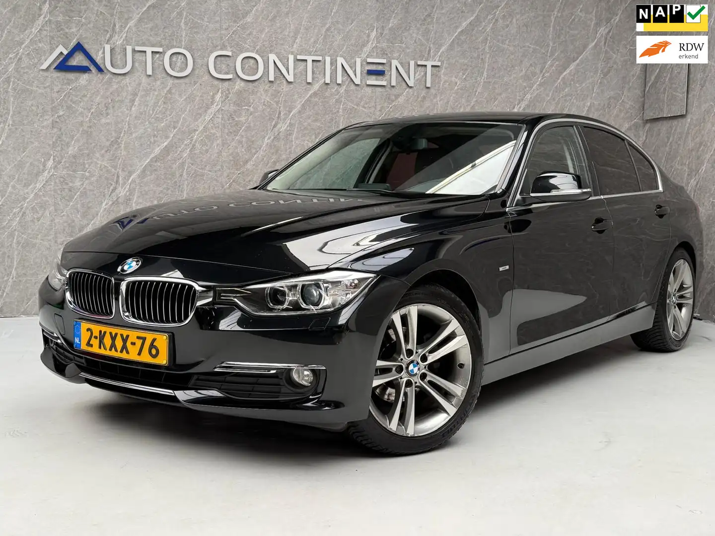 BMW 320 3-serie 320i High Executive / NAP / Nette Auto Noir - 1