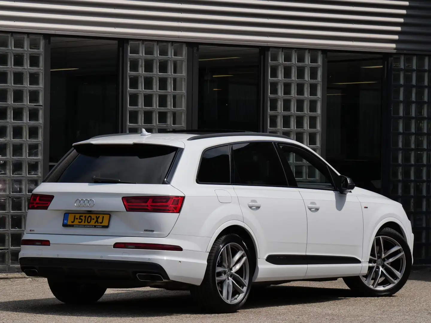Audi Q7 3.0TDi QUATTRO/ S-LINE/ PANORAMADAK/ 360°CAMERA/ L Wit - 2