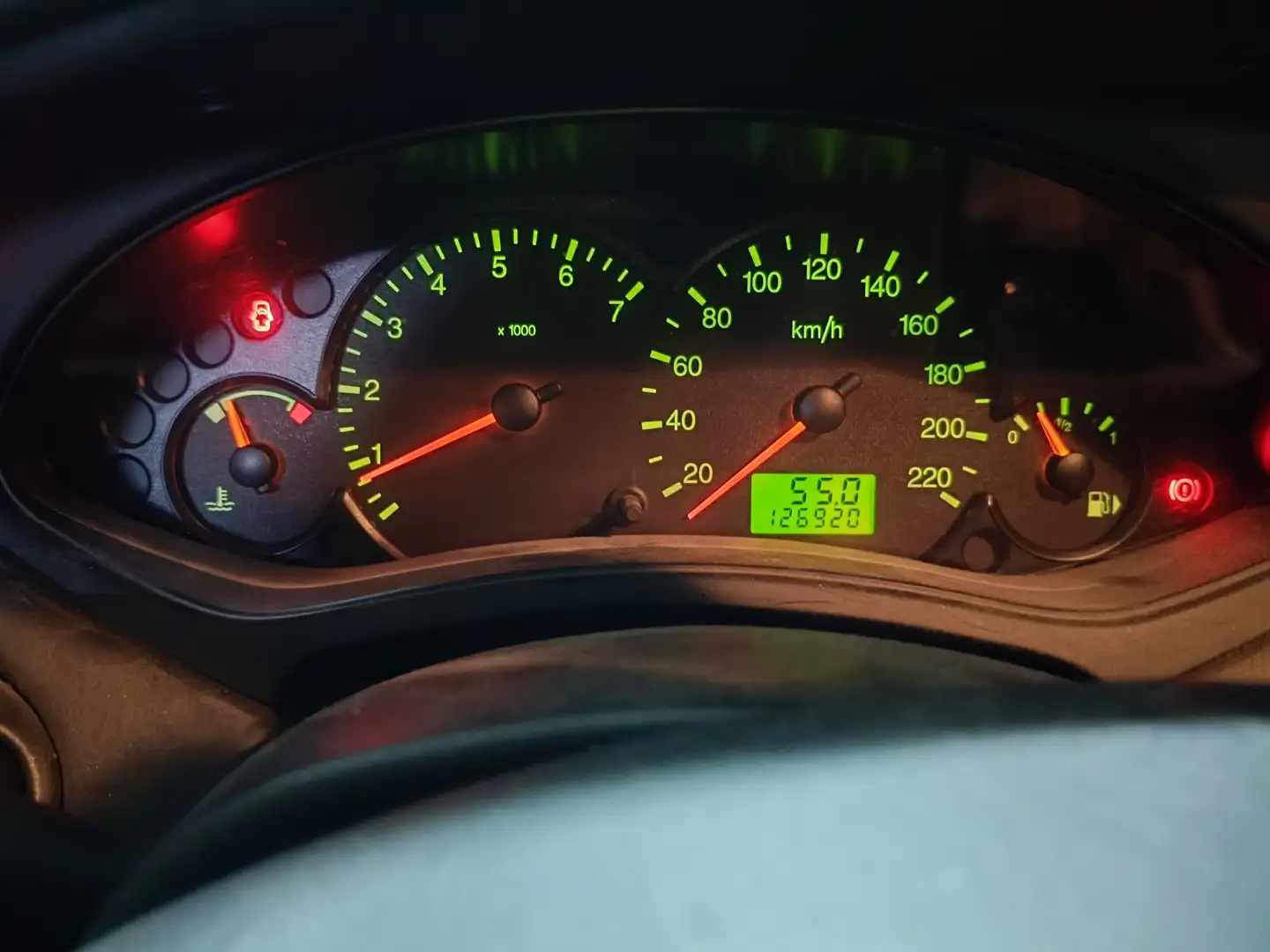 Ford Focus 1.6 Ambiente - 2