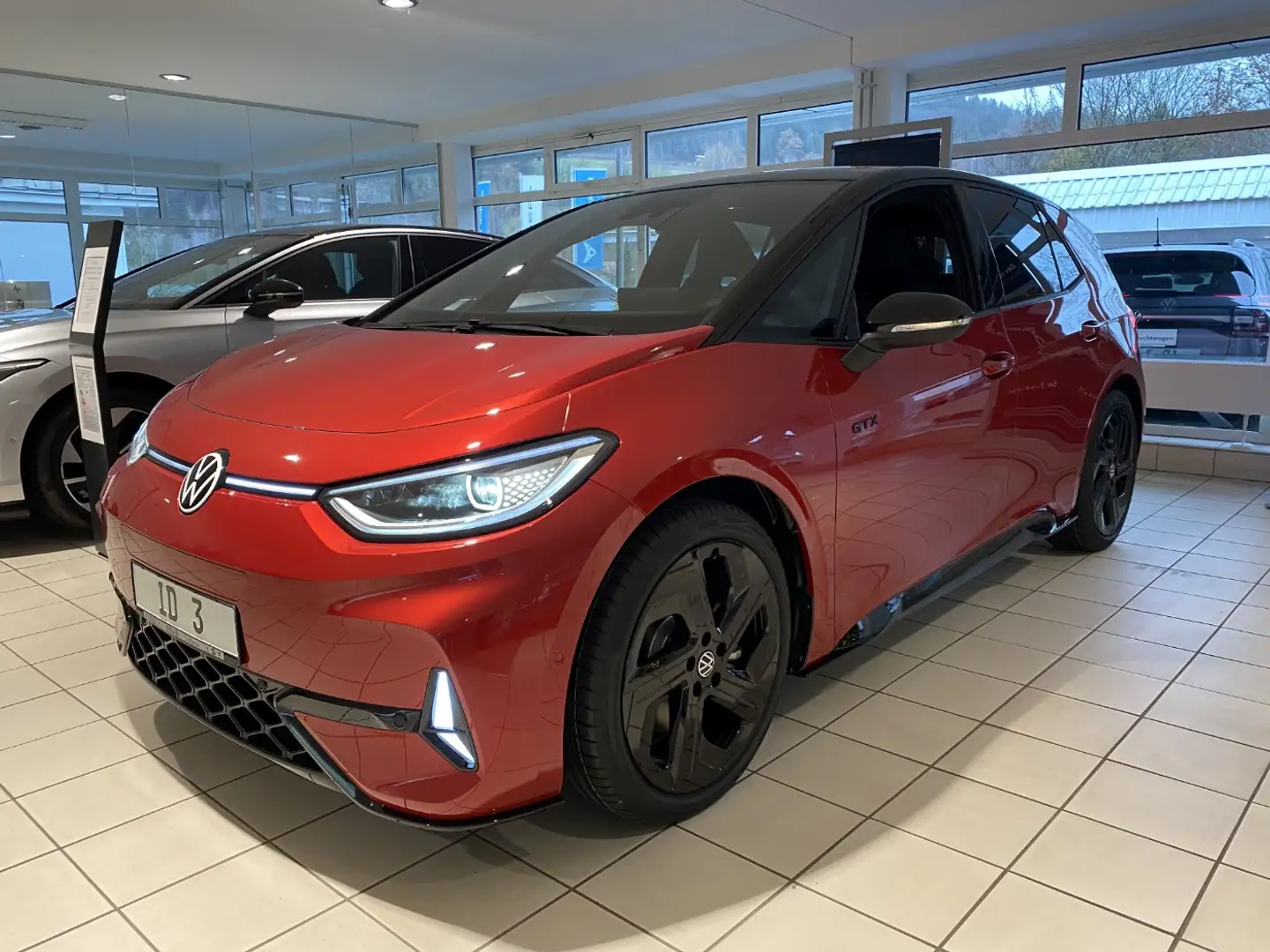 Volkswagen ID.3 GTX 79 kWh 1-Gang-Automatik Schwarz - 2