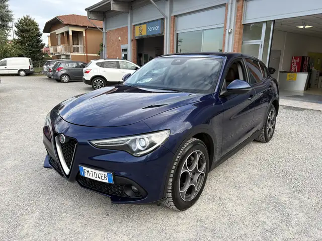 Alfa Romeo Stelvio Stelvio 2017 2.2 t Executive Q4 210cv auto