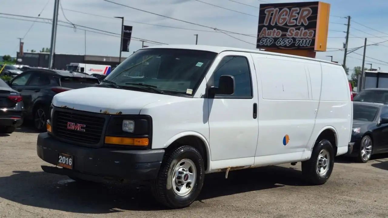2016 GMC Savana